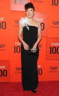 Sandra Oh feet photo thumbnail