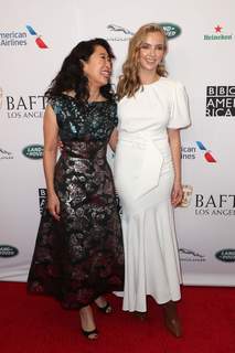 Sandra Oh feet photo thumbnail