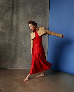 Sandra Oh feet photo thumbnail