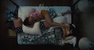 Sandra Oh feet photo thumbnail