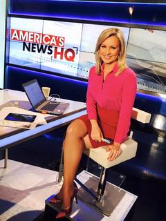 Sandra Smith feet photo thumbnail