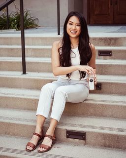 Sandra Wong feet photo 1