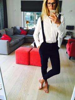 Sandrine Corman feet photo 2