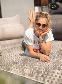 Sandrine Corman feet photo 8