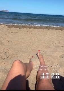 Sandrine Corman feet photo 7