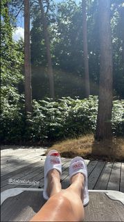 Sandrine Corman feet photo 13