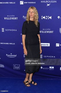 Sandrine Kiberlain feet photo 2
