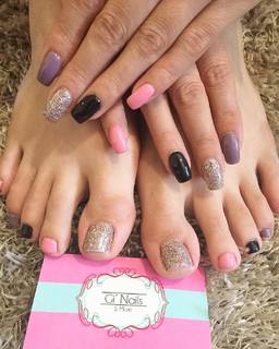 Sandy Tok feet photo 17