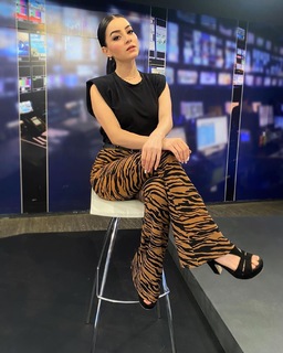 Sandy Tok feet photo 20