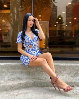 Sandy Tok feet photo 6