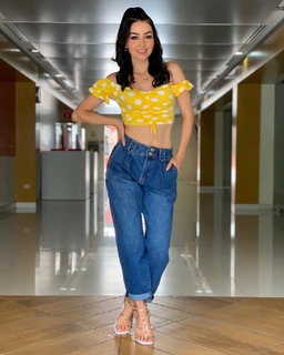 Sandy Tok feet photo 9