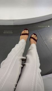 Sandy Tok feet photo 17