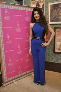 Sangeeta Bijlani feet photo 13