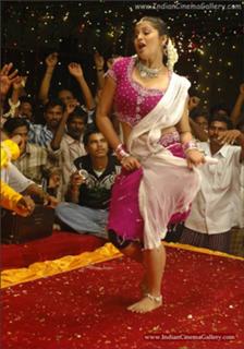 Sangeetha feet photo 9