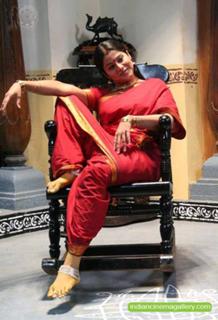 Sangeetha feet photo 3