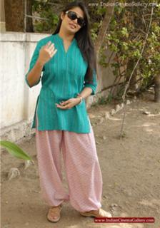 Sangeetha feet photo 20