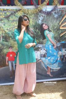 Sangeetha feet photo 9