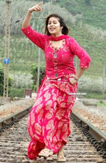 Sangeetha feet photo 19
