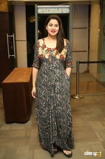 Sangeetha feet photo 2