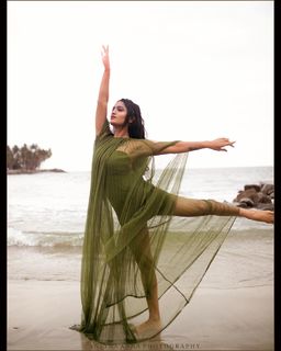 Saniya Iyappan feet photo 4