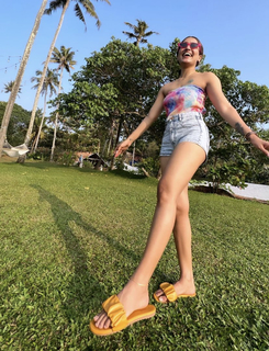 Saniya Iyappan feet photo 16