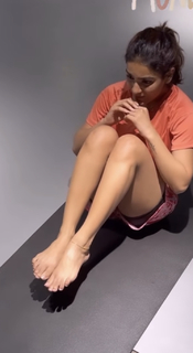 Saniya Iyappan feet photo 13