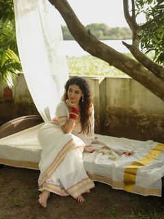 Saniya Iyappan feet photo 8