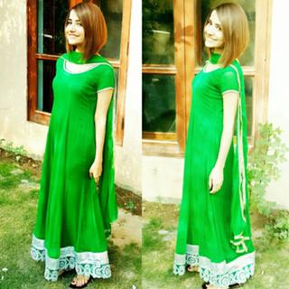Saniya Shamshad feet photo 13