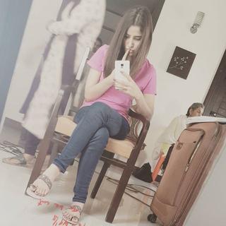 Saniya Shamshad feet photo 11