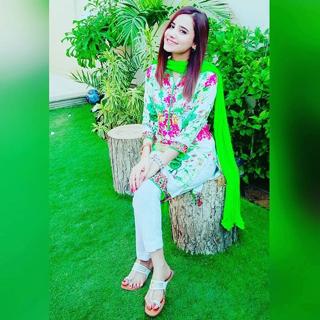 Saniya Shamshad feet photo 9