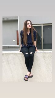 Saniya Shamshad feet photo 11