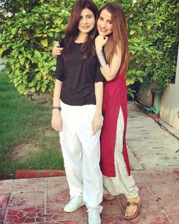 Saniya Shamshad feet photo 8