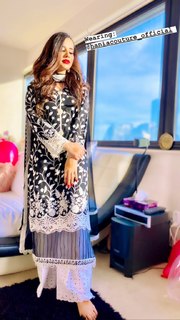 Saniya Shamshad feet photo 10