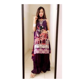Saniya Shamshad feet photo 16
