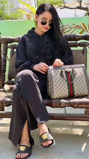 Saniya Shamshad feet photo 3