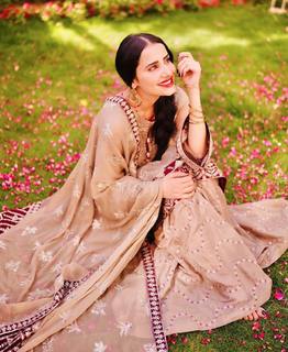 Saniya Shamshad feet photo 12