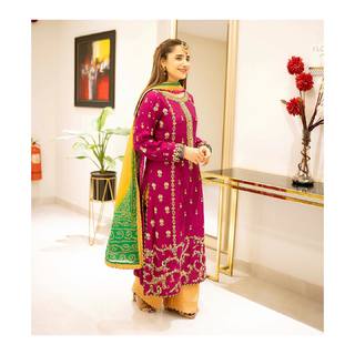 Saniya Shamshad feet photo 1