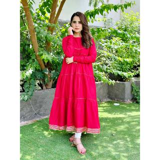 Saniya Shamshad feet photo 14