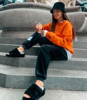 Sanja Grohar feet photo 5