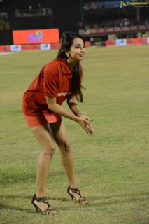 Sanjana feet photo 10