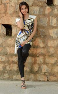 Sanjana feet photo 18