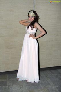 Sanjana feet photo 5