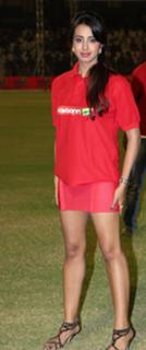 Sanjana feet photo 8