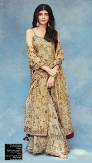 Sanjana Sanghi feet photo 1