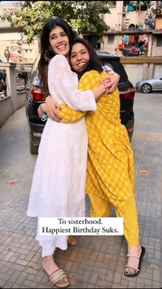 Sanjana Sanghi feet photo 9