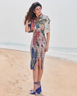 Sanjana Sanghi feet photo 6