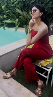 Sanjana Sanghi feet photo 6
