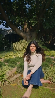 Sanjana Sanghi feet photo 7