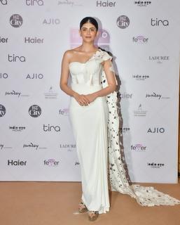 Sanjana Sanghi feet photo 1