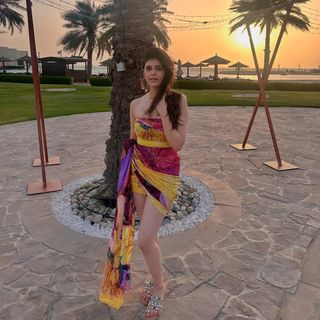 Sanjana Sanghi feet photo 16